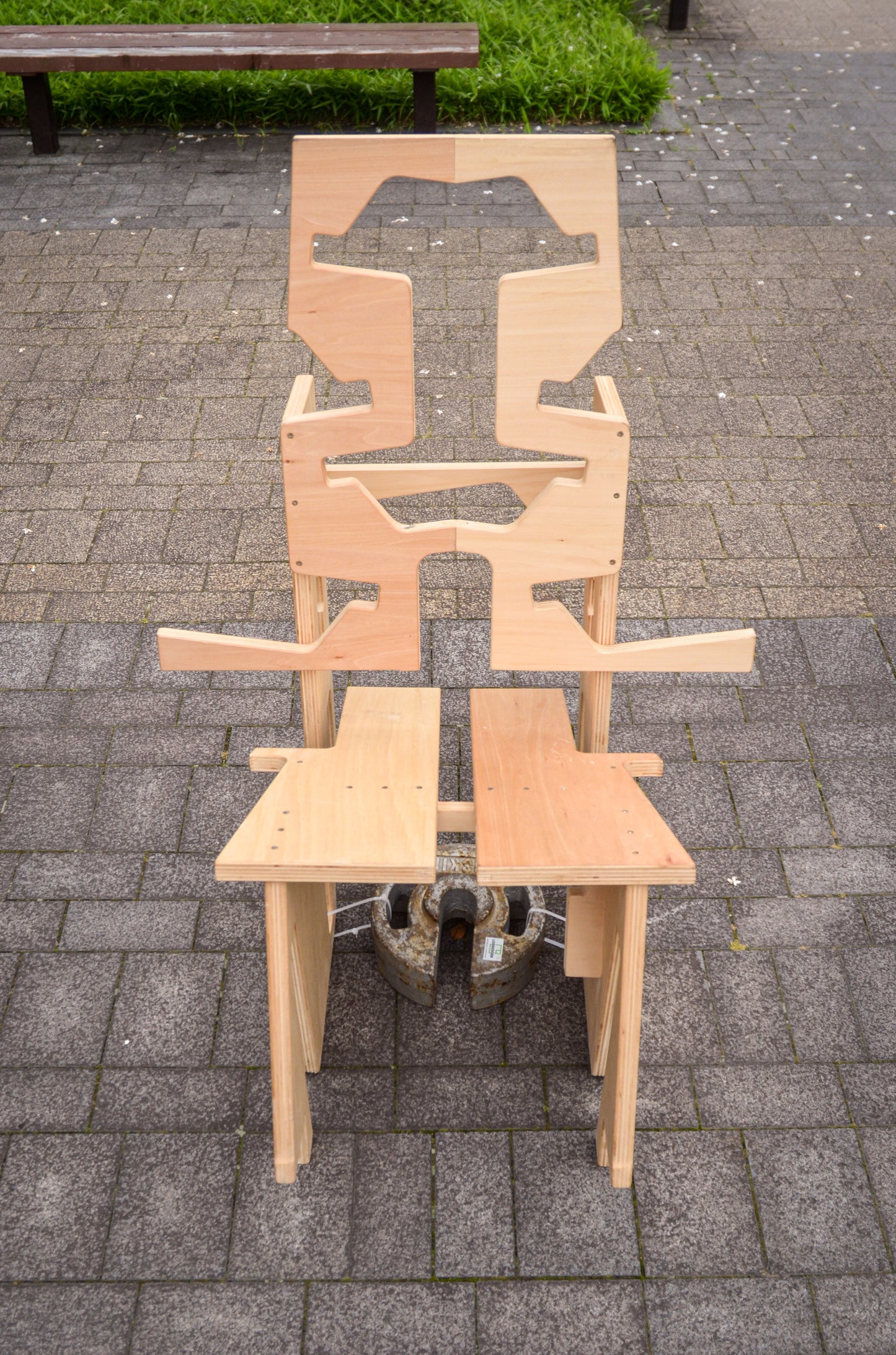 Omni-Chair - 永井誠、小川慎平